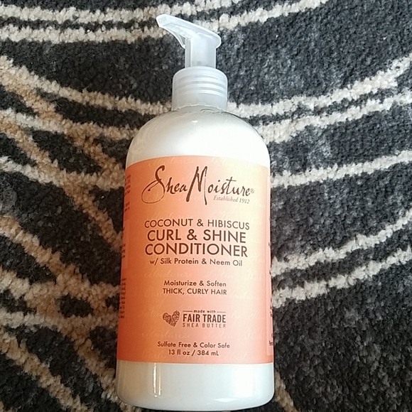 Shea moisture conditioner - Picture 1 of 3